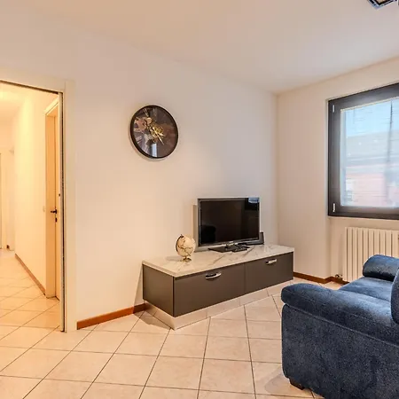 Jai Jai By Interhome * Colico